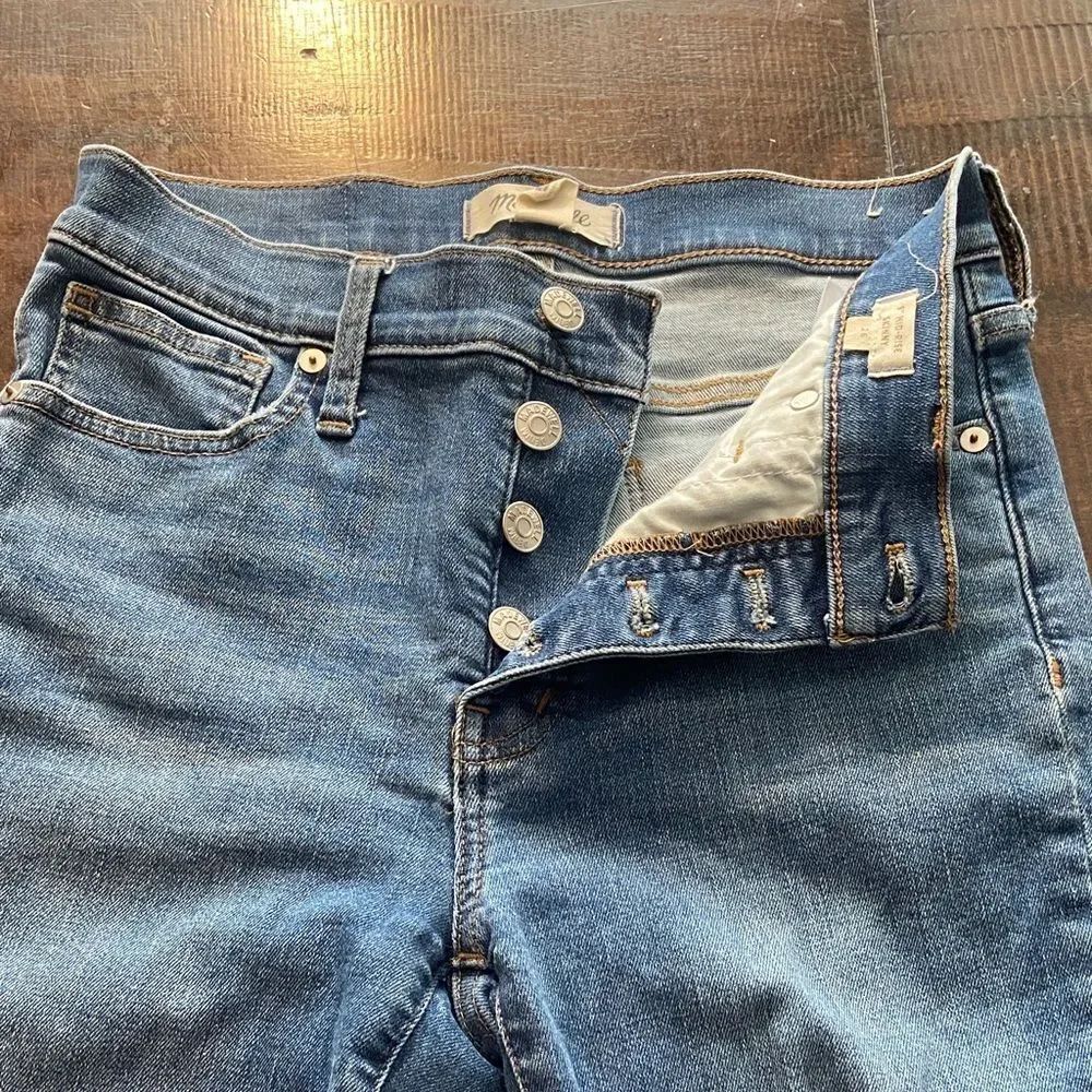 Madewell Classic Indigo women’s button fly Jeans 9” midrise skinny size 26